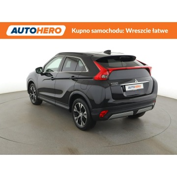 Mitsubishi Eclipse Cross  SUV 2018,  1.5 benzyna, automat - Na sprzedaż za 60 700 zł - Warszawa - zdjęcie 4
