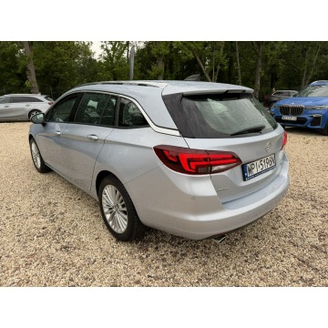 Opel Astra 2016,  1.6 diesel - Na sprzedaż za 36 800 zł - Pęcice - zdjęcie 5