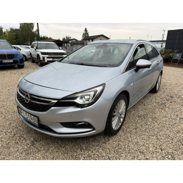 Opel Astra 2016,  1.6 diesel - Na sprzedaż za 36 800 zł - Pęcice - zdjęcie 7