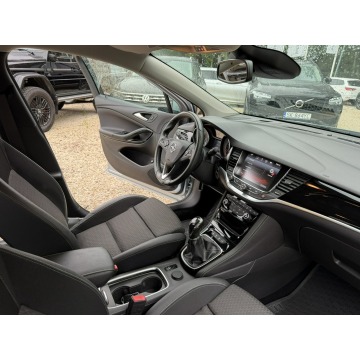 Opel Astra 2016,  1.6 diesel - Na sprzedaż za 36 800 zł - Pęcice - zdjęcie 12