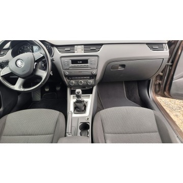 Skoda Octavia  Kombi 2013,  1.2 benzyna - Na sprzedaż za 27 900 zł - Szczecin - zdjęcie 11