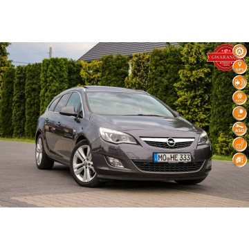 Opel Astra - 180KM Szyberdach Bi-Ksenon Nawigacja Podgrzewana Kierownica Parktronik