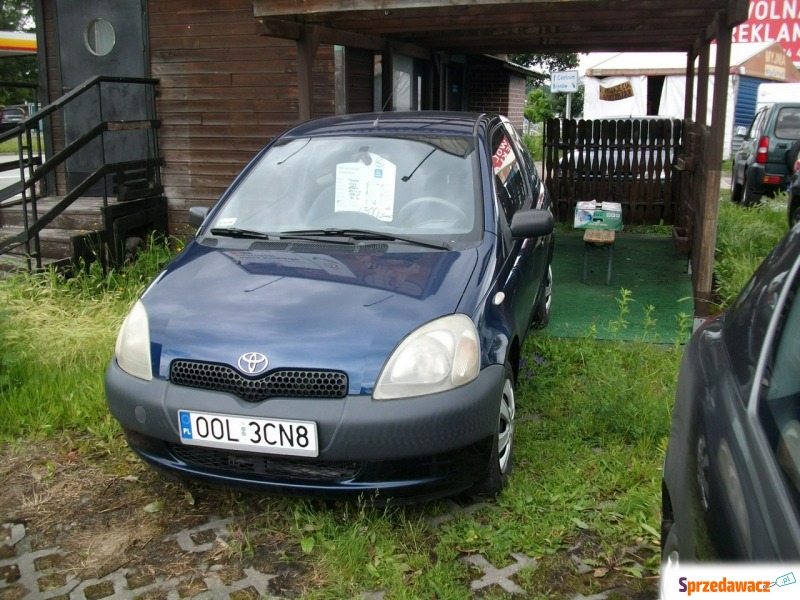 Toyota Yaris  Hatchback 2002,  1.0 benzyna - Na sprzedaż za 3 500,00 zł - Katowice