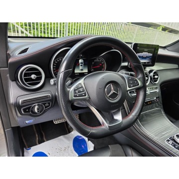 Mercedes - Benz GLC-klasa  Terenowy 2019,  3.0 benzyna, automat - Na sprzedaż za 149 900 zł - Warszawa - zdjęcie 7