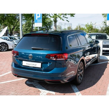 Volkswagen Passat  Kombi 2022,  2.0 diesel, automat - Na sprzedaż za 72 324 zł - Gdynia - zdjęcie 5