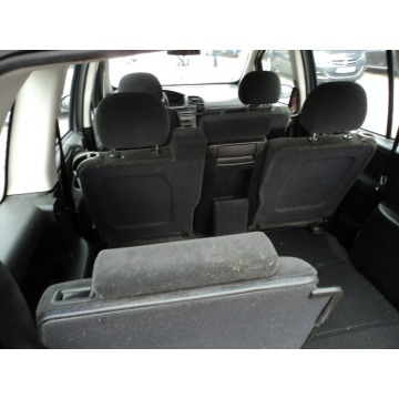 Opel Zafira  Minivan/Van 2004,  1.8 benzyna - Na sprzedaż za 5 900,00 zł - Lublin - zdjęcie 8