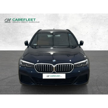 BMW Seria 5  Kombi 2022,  2.0 benzyna, automat - Na sprzedaż za 143 100 zł - Warszawa - zdjęcie 2