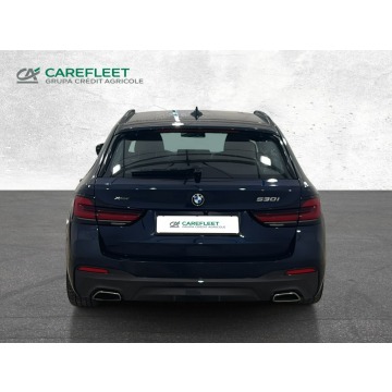 BMW Seria 5  Kombi 2022,  2.0 benzyna, automat - Na sprzedaż za 143 100 zł - Warszawa - zdjęcie 6