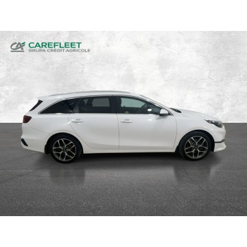 Kia Ceed 2022,  1.5 benzyna - Na sprzedaż za 71 900 zł - Warszawa - zdjęcie 4