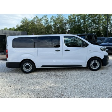 Toyota ProAce  Minivan/Van 2023,  2.0 diesel - Na sprzedaż za 123 800 zł - Pęcice - zdjęcie 2