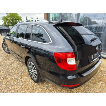 Skoda Superb  Kombi 2015,  2.0 diesel, automat - Na sprzedaż za 36 999 zł - Tychy - zdjęcie 4