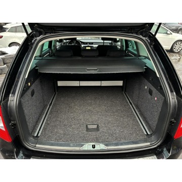 Skoda Superb  Kombi 2015,  2.0 diesel, automat - Na sprzedaż za 36 999 zł - Tychy - zdjęcie 5