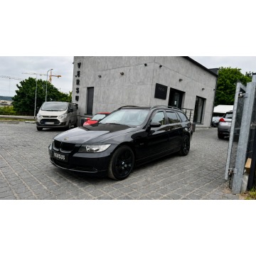 BMW Seria 3  Kombi 2005,  2.0 diesel, automat - Na sprzedaż za 13 999 zł - Gdynia - zdjęcie 1