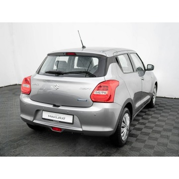 Suzuki Swift  Hatchback 2021,  1.2 benzyna - Na sprzedaż za 38 850 zł - Gdańsk - zdjęcie 5