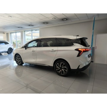 Forthing   Minivan/Van 2025,  1.5 benzyna, automat - Na sprzedaż za 145 900 zł - Kraków - zdjęcie 8