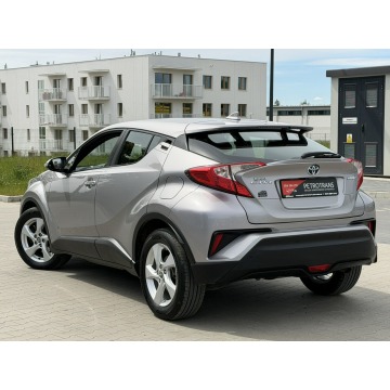 Toyota C-HR  Hatchback 2018,  1.8 hybryda, automat - Na sprzedaż za 67 900 zł - Mrągowo - zdjęcie 8