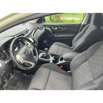 Nissan Qashqai  Hatchback 2016,  1.2 benzyna - Na sprzedaż za 45 500 zł - Racławice - zdjęcie 9