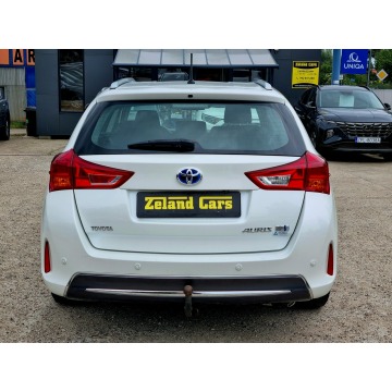 Toyota Auris 2014,  1.8 hybryda, automat - Na sprzedaż za 37 900 zł - Szczecin - zdjęcie 6