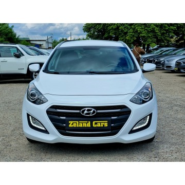 Hyundai i30 2015,  1.4 benzyna - Na sprzedaż za 29 900 zł - Szczecin - zdjęcie 2