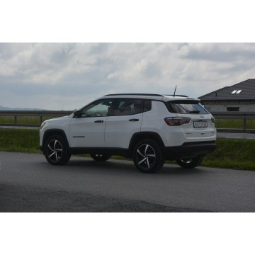 Jeep Compass  SUV 2017,  2.4 benzyna+LPG, automat - Na sprzedaż za 53 300 zł - Sędziszów Małopolski - zdjęcie 5