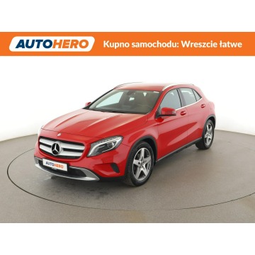 Mercedes - Benz GLA-klasa  SUV 2016,  1.6 benzyna, automat - Na sprzedaż za 58 700 zł - Warszawa - zdjęcie 1