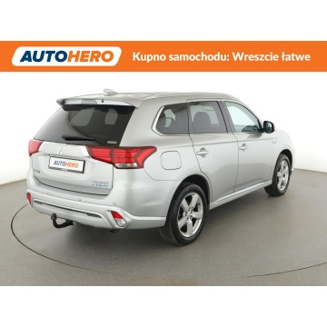 Mitsubishi Outlander  SUV 2018,  2.4 hybryda, automat - Na sprzedaż za 67 000 zł - Warszawa - zdjęcie 7