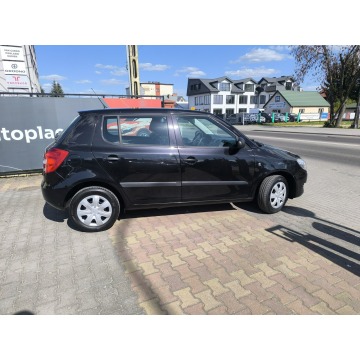Skoda Fabia  Hatchback 2010,  1.2 benzyna - Na sprzedaż za 14 800 zł - Łuków - zdjęcie 3