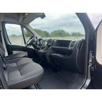 Peugeot Boxer 2015,  2.2 diesel - Na sprzedaż za 39 900 zł - Karolinki - zdjęcie 10