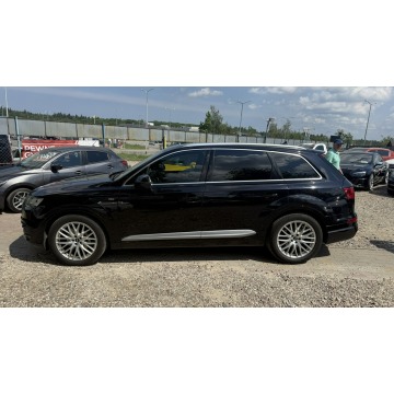 Audi Q7  SUV 2017,  3.0 diesel, automat - Na sprzedaż za 109 997 zł - Gdańsk - zdjęcie 4