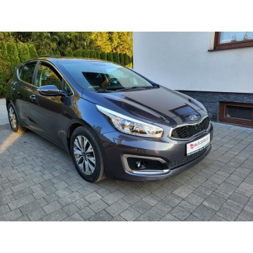 Kia Ceed  Hatchback 2017,  1.4 benzyna - Na sprzedaż za 41 000 zł - Jatutów - zdjęcie 3