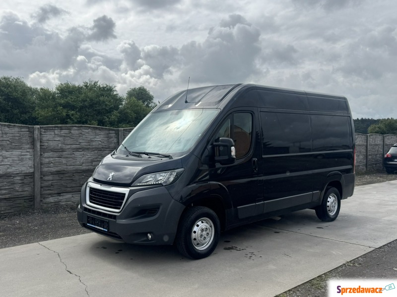 Peugeot Boxer 2015,  2.2 diesel - Na sprzedaż za 39 900 zł - Karolinki
