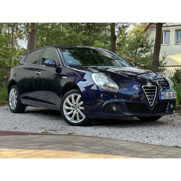 Alfa Romeo Giulietta  Hatchback 2010,  1.4 benzyna - Na sprzedaż za 25 900 zł - Włocławek - zdjęcie 2