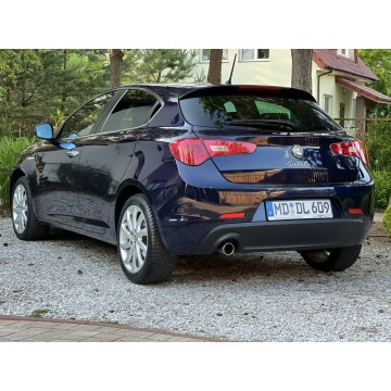 Alfa Romeo Giulietta  Hatchback 2010,  1.4 benzyna - Na sprzedaż za 25 900 zł - Włocławek - zdjęcie 6