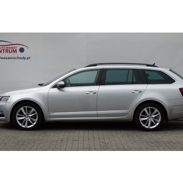 Skoda Octavia  Kombi 2018,  1.8 benzyna, automat - Na sprzedaż za 51 900 zł - Mielec - zdjęcie 8