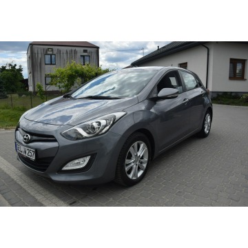 Hyundai i30  Hatchback 2014,  1.6 diesel - Na sprzedaż za 25 900 zł - Majdan Sieniawski - zdjęcie 5