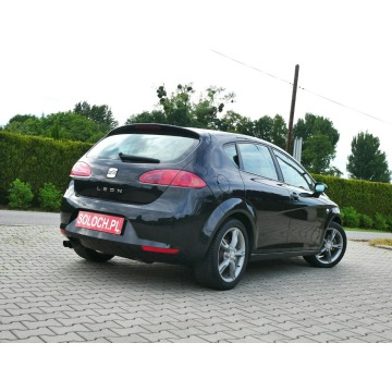 Seat Leon  Hatchback 2008,  1.8 benzyna - Na sprzedaż za 13 900 zł - Goczałkowice-Zdrój - zdjęcie 2