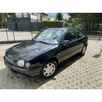 Toyota Corolla  Hatchback 1999,  1.3 benzyna - Na sprzedaż za 7 500,00 zł - Słupsk - zdjęcie 4