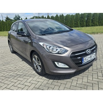 Hyundai i30  Hatchback 2015,  1.6 diesel - Na sprzedaż za 25 900 zł - Kutno - zdjęcie 3