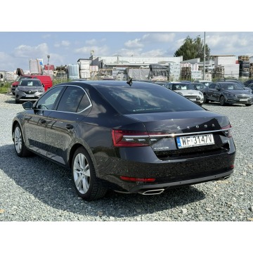 Skoda Superb  Liftback 2020,  2.0 benzyna, automat - Na sprzedaż za 97 900 zł - Wrocław - zdjęcie 8