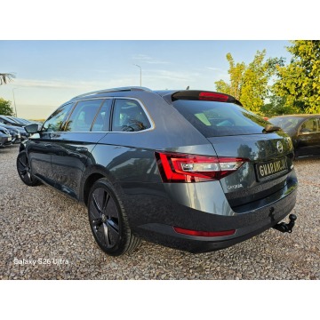 Skoda Superb 2018,  2.0 diesel - Na sprzedaż za 49 999 zł - Nowe Sójki - zdjęcie 8