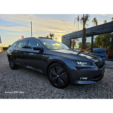 Skoda Superb 2018,  2.0 diesel - Na sprzedaż za 49 999 zł - Nowe Sójki - zdjęcie 6