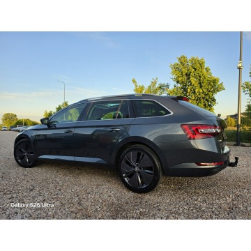 Skoda Superb 2018,  2.0 diesel - Na sprzedaż za 49 999 zł - Nowe Sójki - zdjęcie 12
