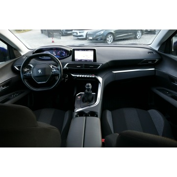 Peugeot 3008  SUV 2020,  1.2 benzyna - Na sprzedaż za 45 700 zł - Grójec - zdjęcie 5