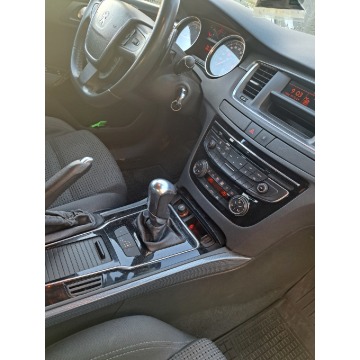 Peugeot 508  Kombi 2011,  1.6 diesel, automat - Na sprzedaż za 16 000 zł - Koronowo - zdjęcie 2