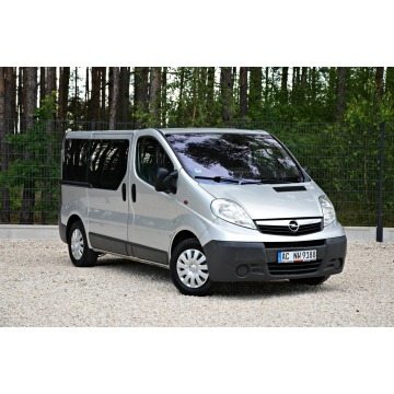 Opel Vivaro  Bus 2007,  2.0 diesel - Na sprzedaż za 30 900 zł - Ostrów Mazowiecka - zdjęcie 2