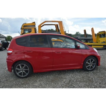 Honda Jazz  Hatchback 2014,  1.3 benzyna - Na sprzedaż za 32 900 zł - Majdan Sieniawski - zdjęcie 6