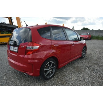 Honda Jazz  Hatchback 2014,  1.3 benzyna - Na sprzedaż za 32 900 zł - Majdan Sieniawski - zdjęcie 9