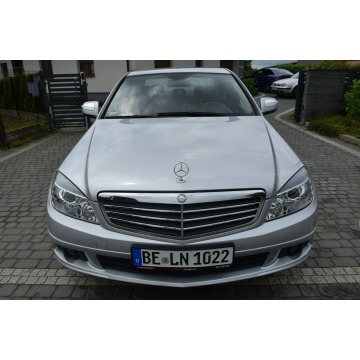 Mercedes - Benz C-klasa  Sedan/Limuzyna 2007,  1.8 benzyna, automat - Na sprzedaż za 49 900 zł - Majdan Sieniawski - zdjęcie 9