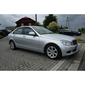 Mercedes - Benz C-klasa  Sedan/Limuzyna 2007,  1.8 benzyna, automat - Na sprzedaż za 49 900 zł - Majdan Sieniawski - zdjęcie 10