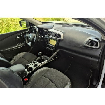 Renault Kadjar  SUV 2018,  1.2 benzyna - Na sprzedaż za 38 999 zł - Świętoszówka - zdjęcie 12
